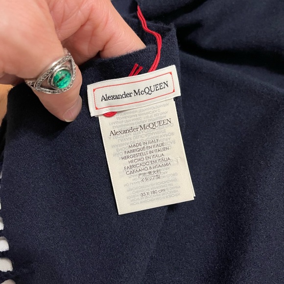 NWT Unisex One Size Alexander McQueen Wool-Cashmere Selvedge Scarf 14” W X 90” L - Picture 12 of 15